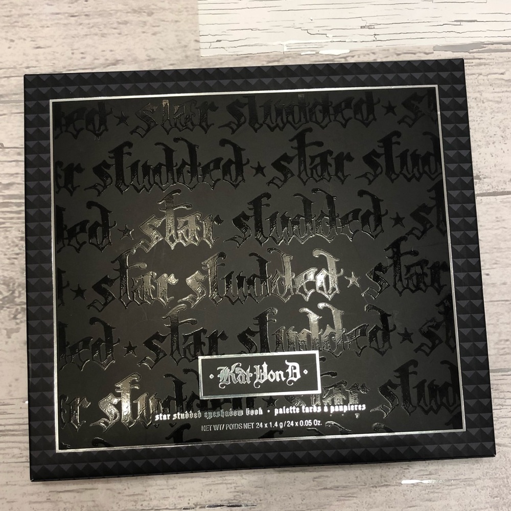 SOLD Kat Von D Star Studded Eyeshadow Book - Picture 3 of 7